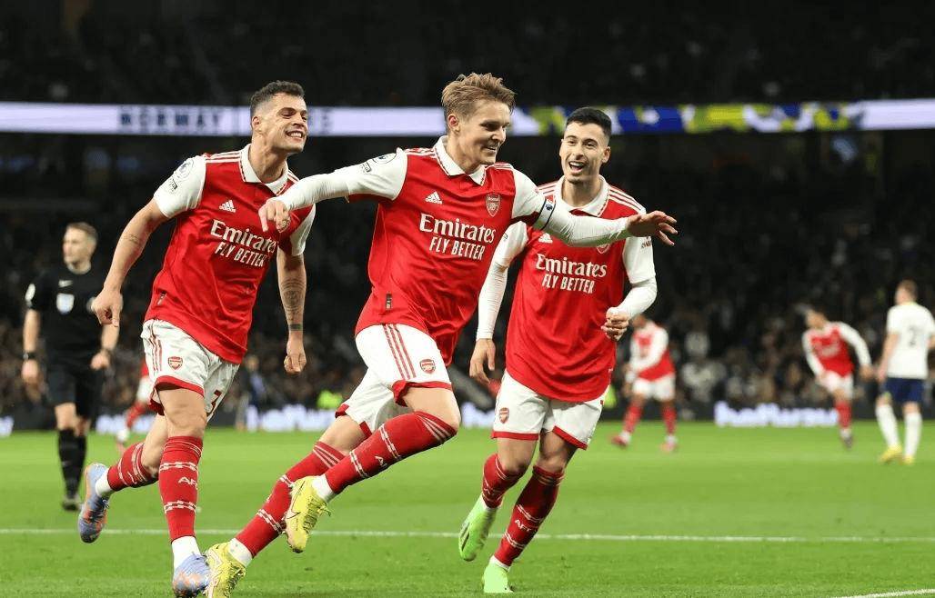 盘点一下本赛季欧冠五大争冠热门，阿森纳第一，皇马无缘