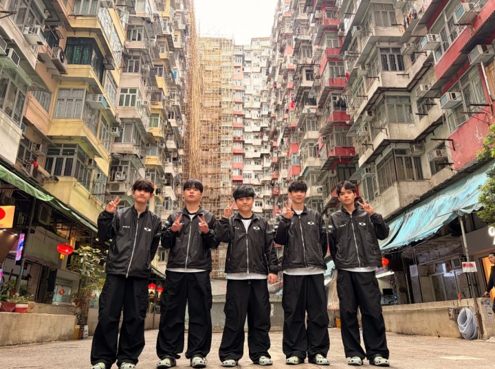 DK COO分享队员香港拍摄花絮照：感谢你们